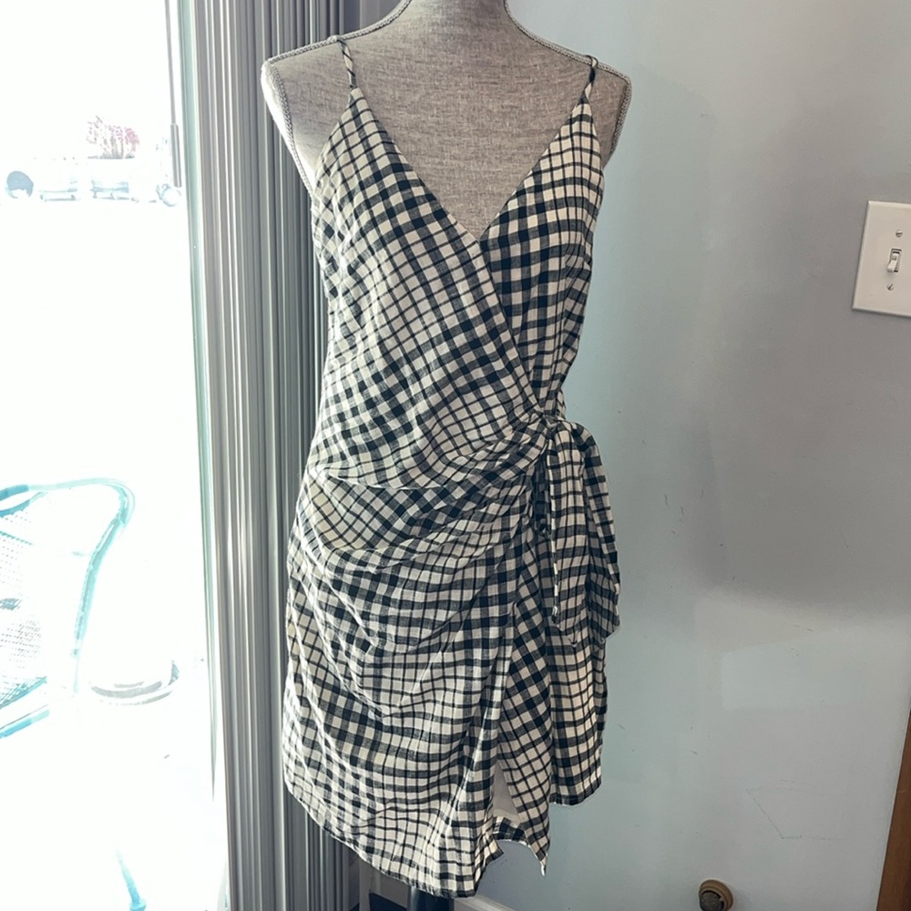Free People Women’s Sz 8 Nodia Check Wrap Mini Dress Black & White Gingham